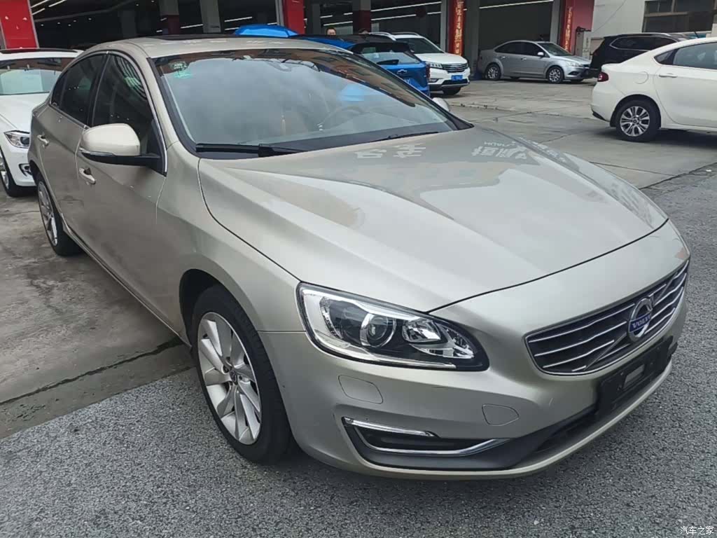 Volvo S60, 2016 4