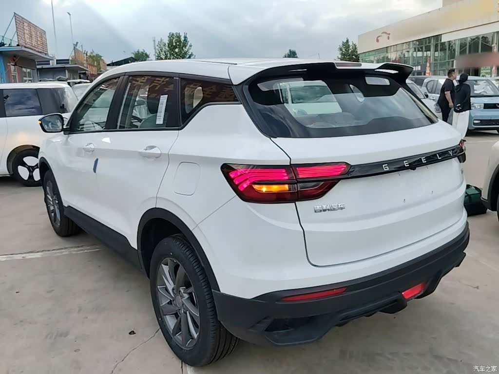 Geely Coolray, 2026 все фото