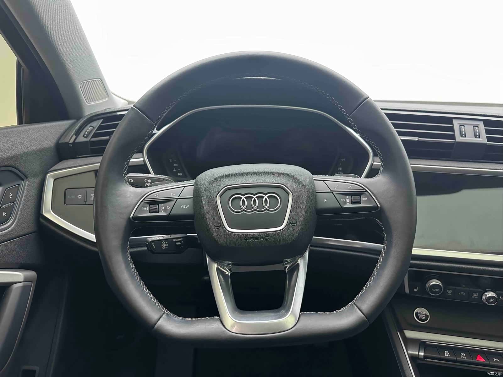 Audi Q3, 2022 17