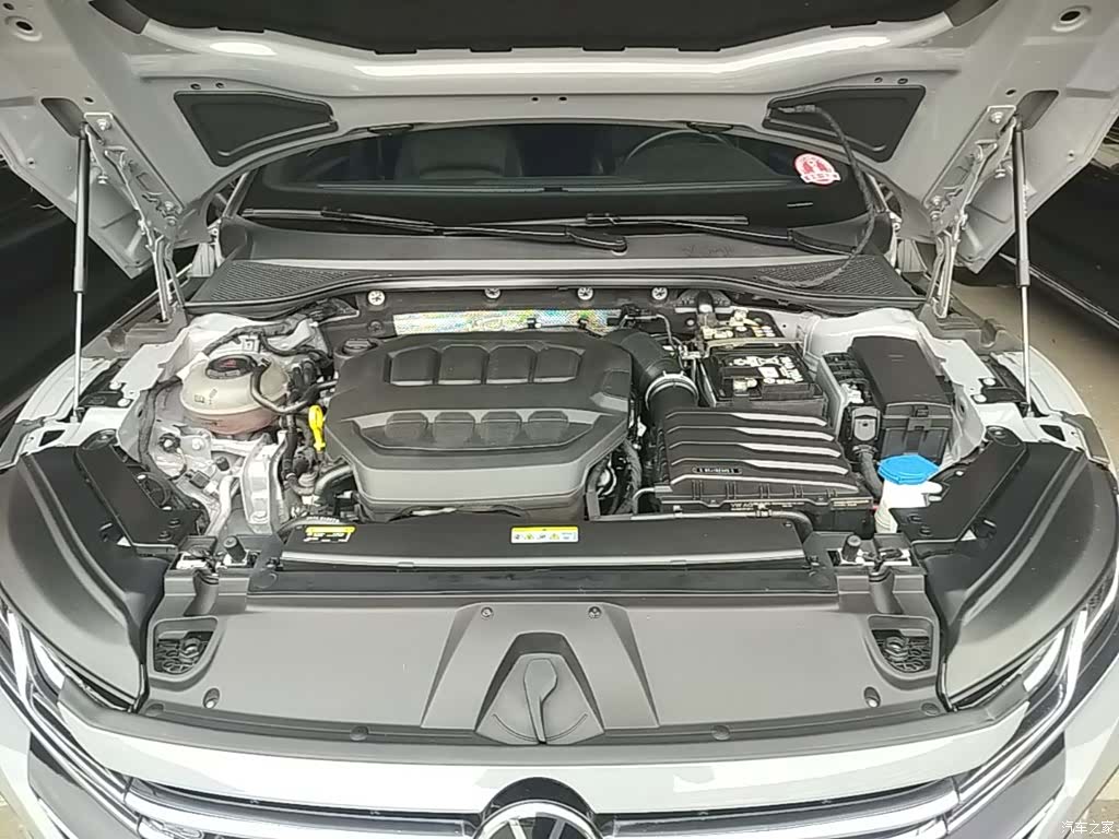 Volkswagen CC, 2025 20