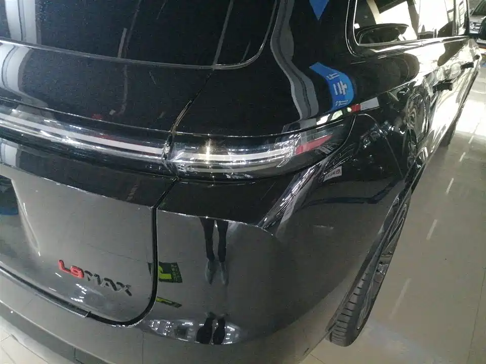 Li Auto Ideal L9