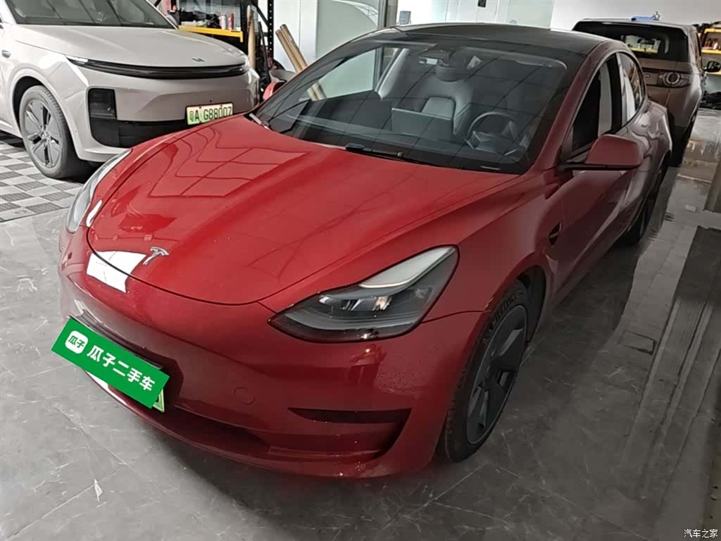 Tesla Model 3, 2022 1