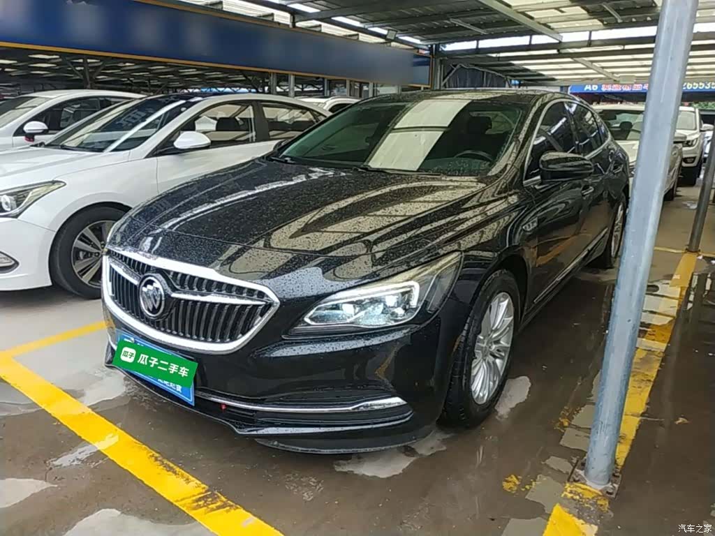 Buick LaCrosse, 2019 1
