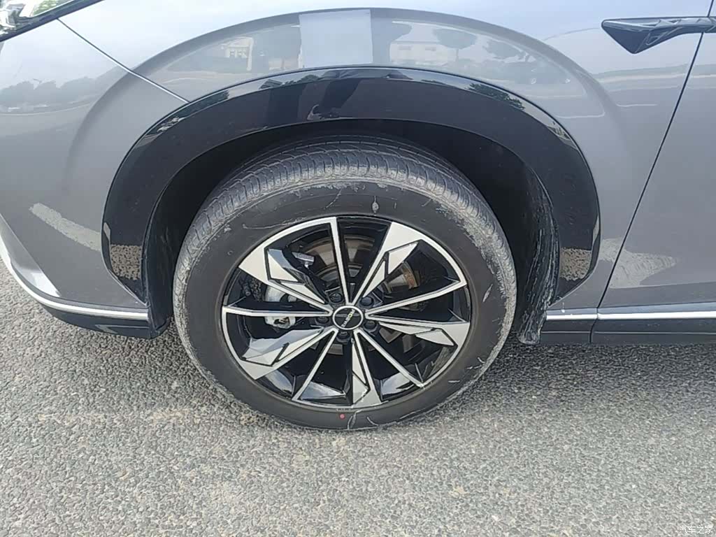 Roewe RX5, 2024 23