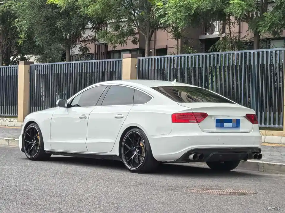 Audi S5