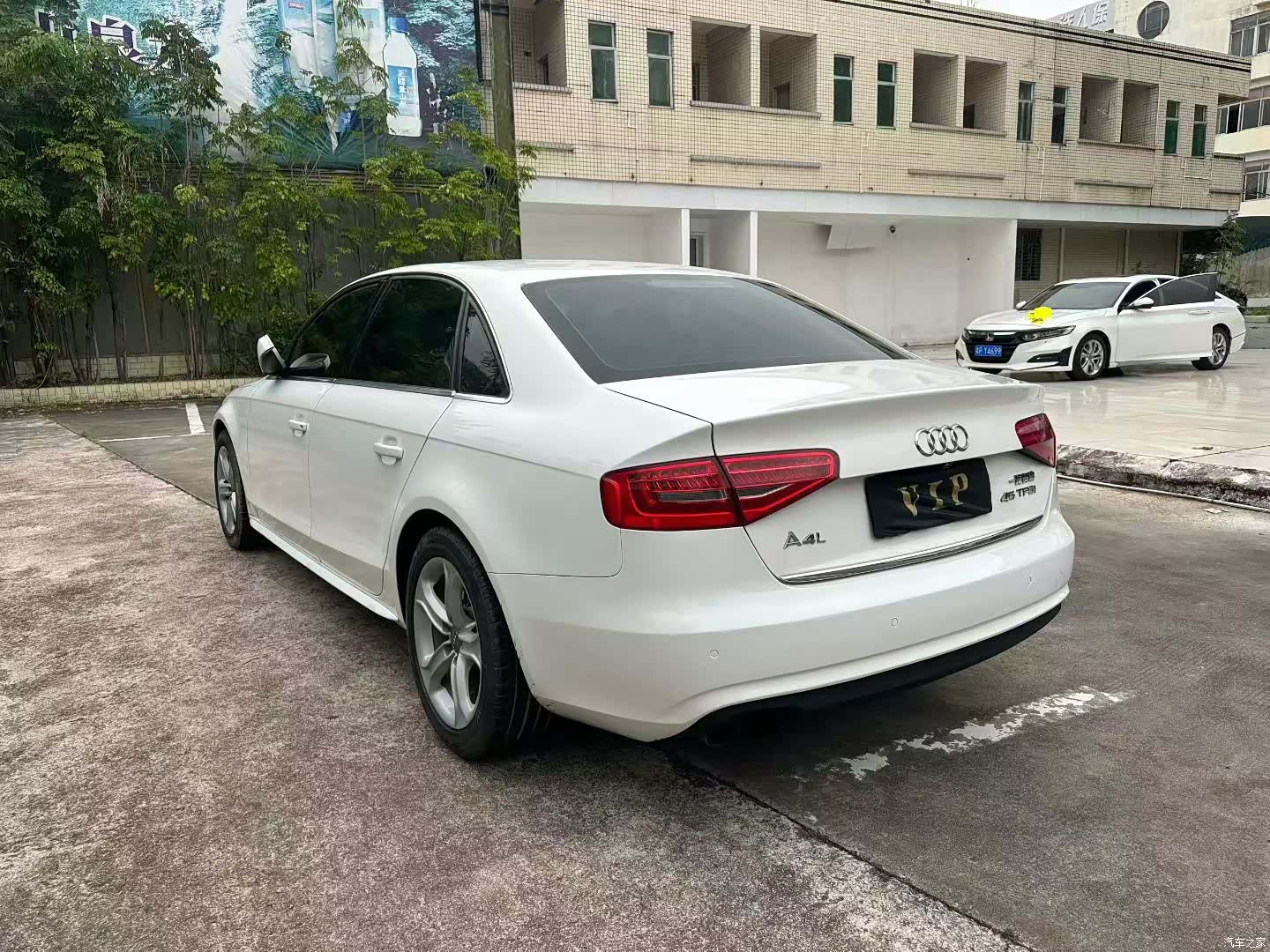 Audi A4L, 2014 7