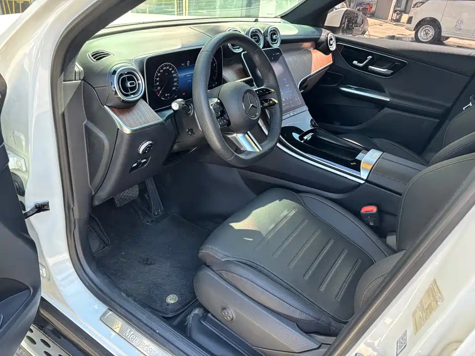 Mercedes-Benz GLC Mercedes-Benz GLC