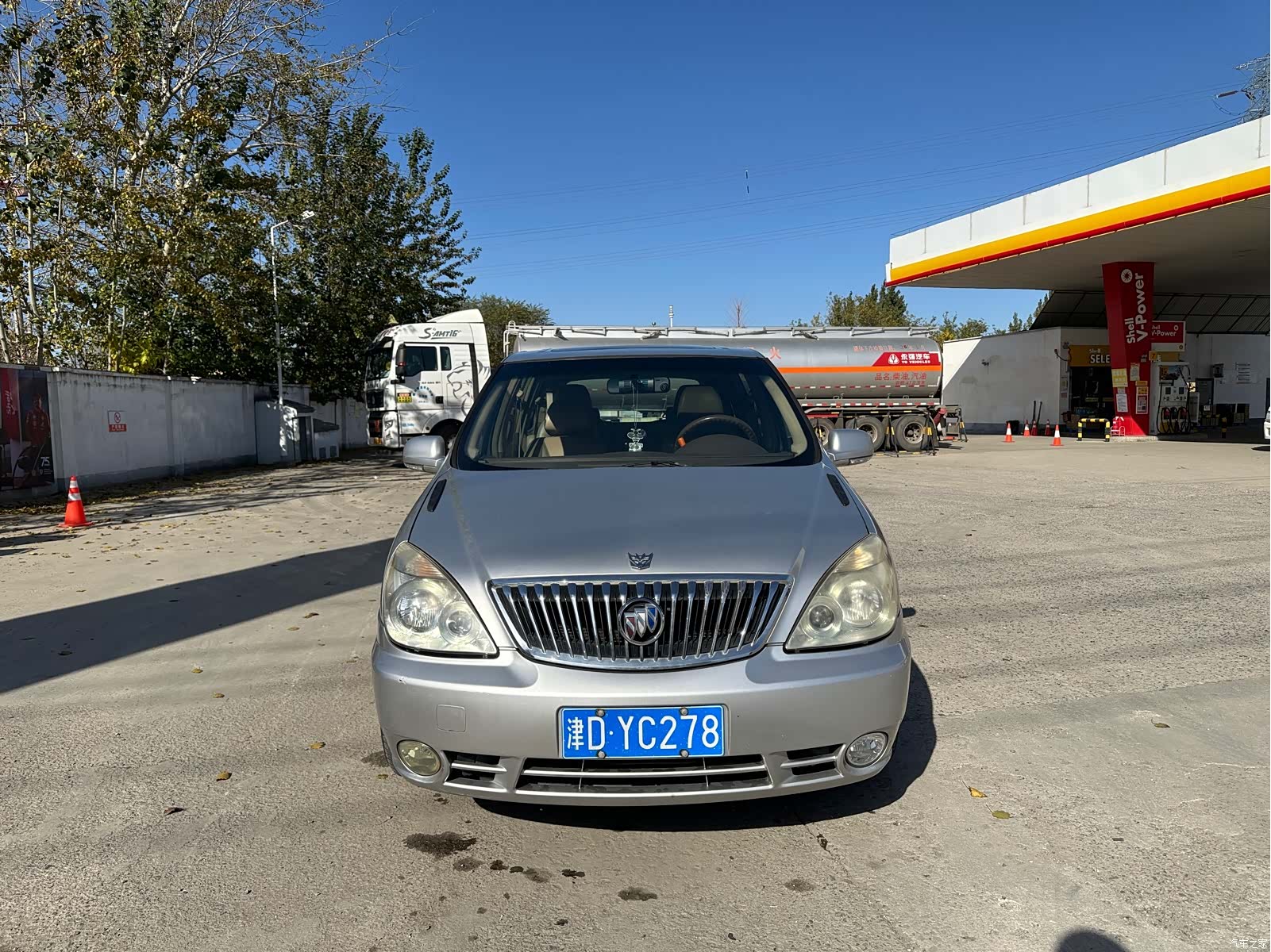 Buick GL8, 2012 2