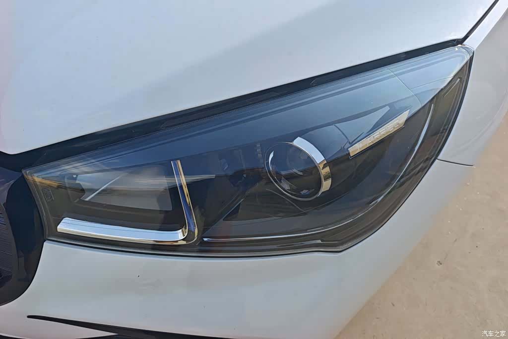 Chery 5, 2026 все фото