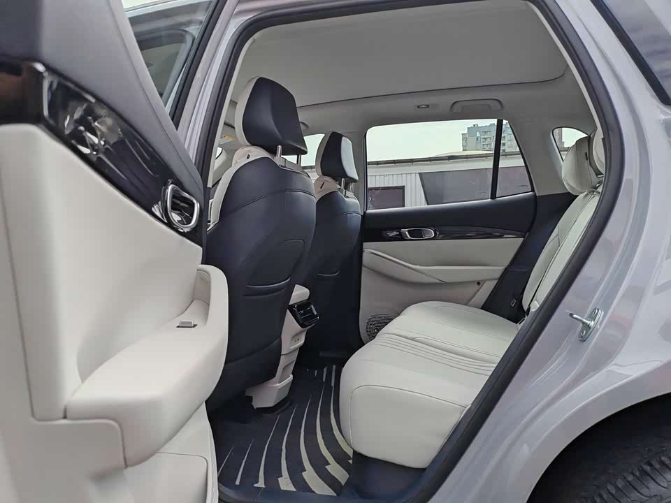 Geely Galaxy Galaxy E5