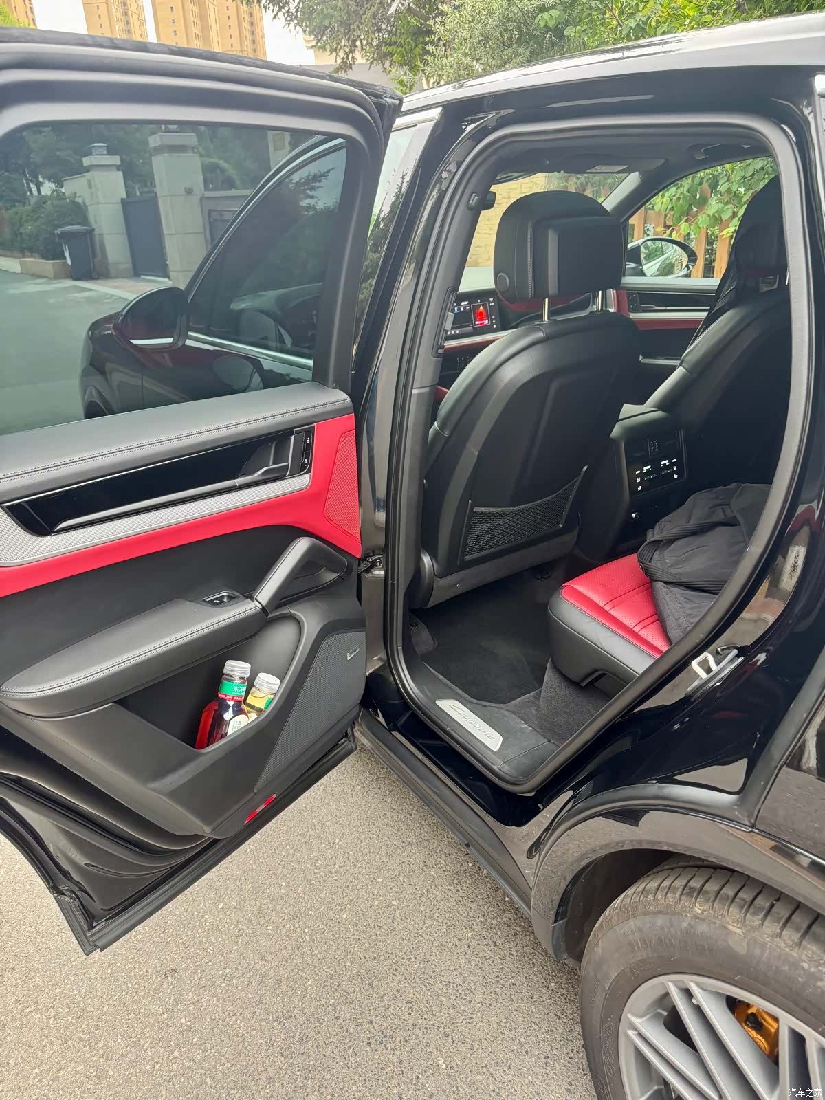 Porsche Cayenne, 2024 10