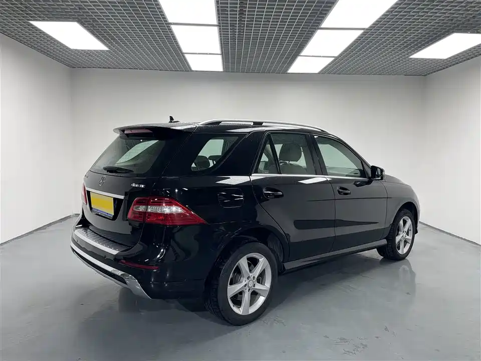 Mercedes-Benz M class