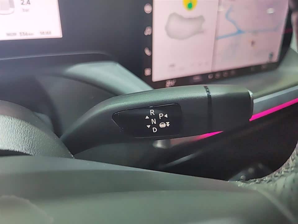 XPENG P7 XPENG P7