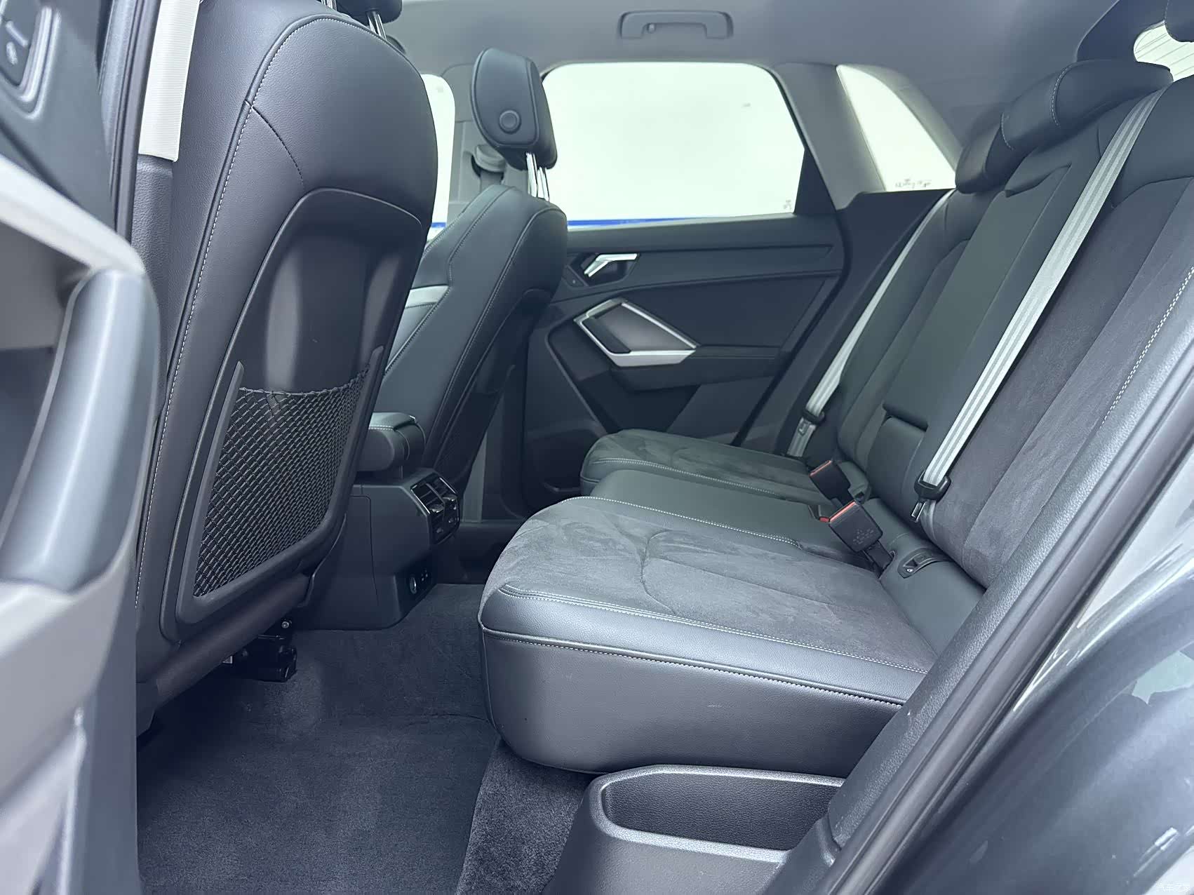 Audi Q3, 2022 9