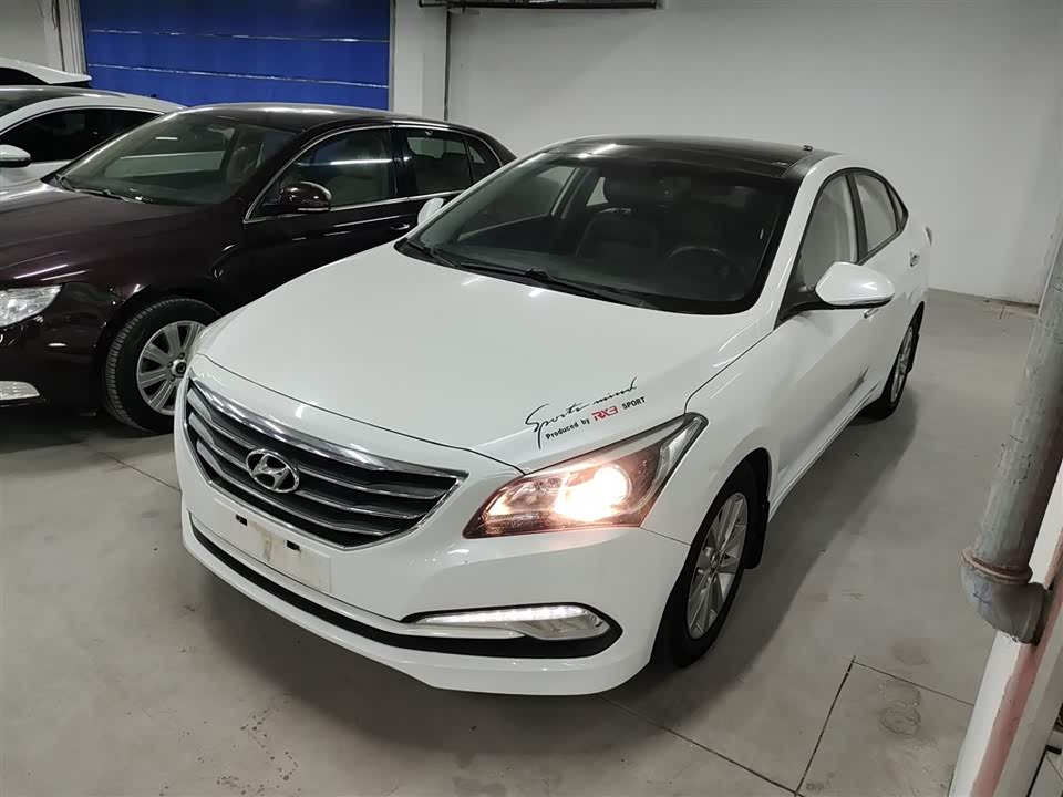 Hyundai Name picture