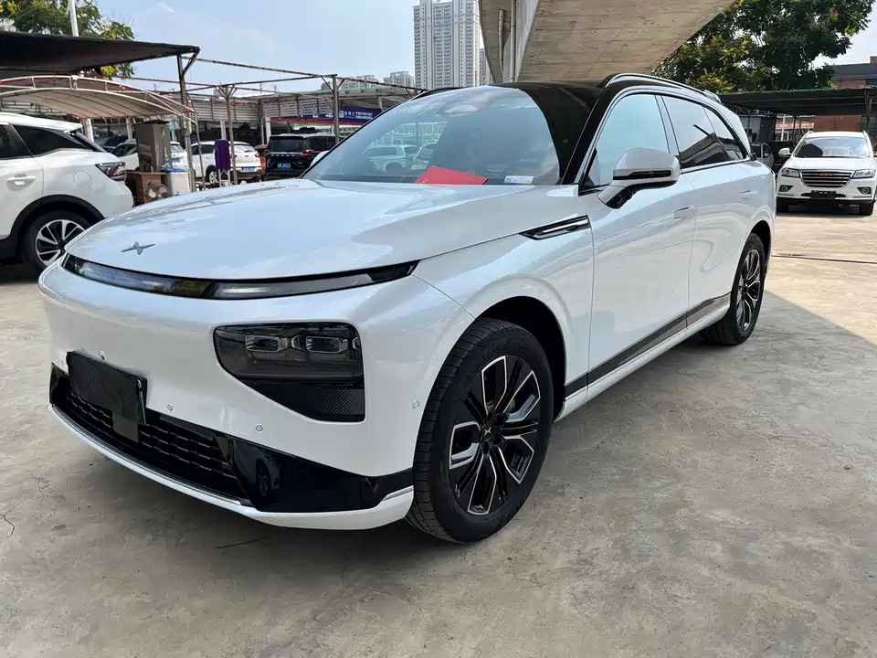 XPENG G9