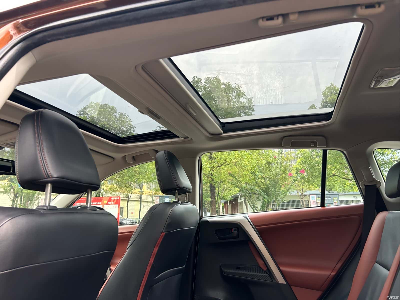 Toyota RAV4, 2015 23