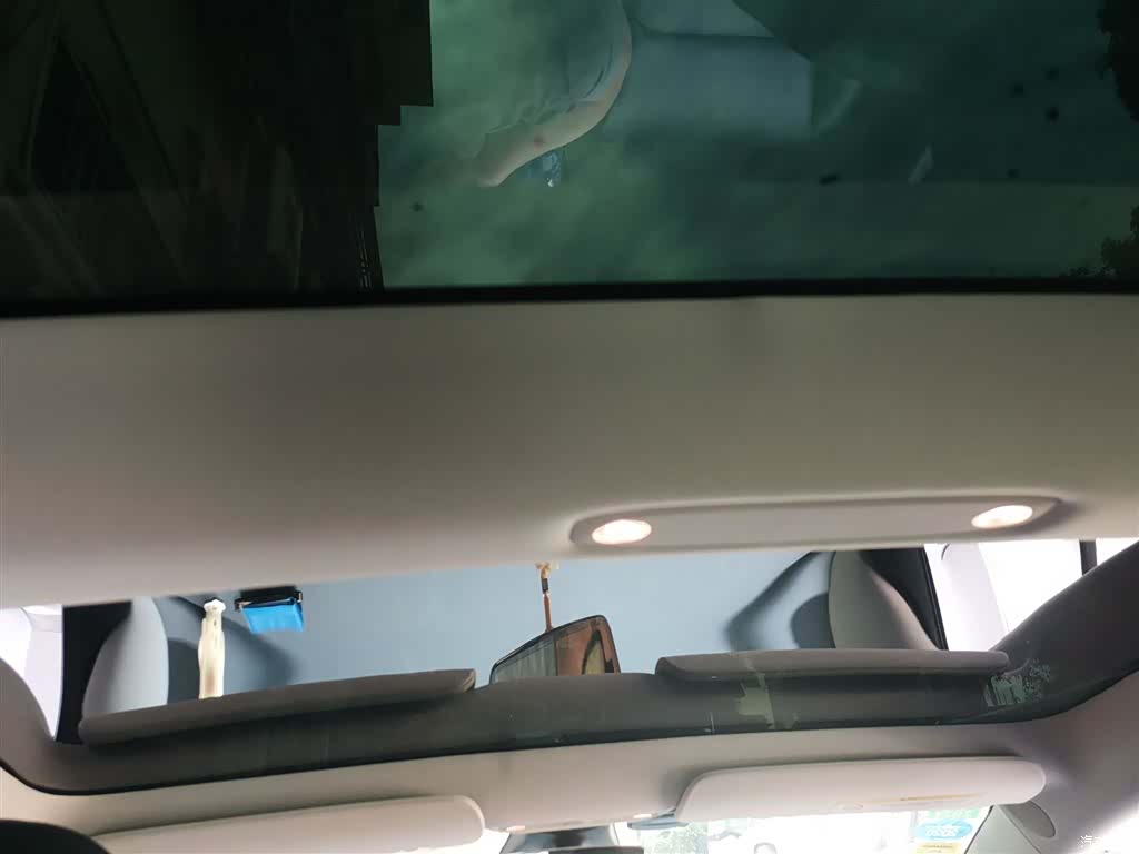 Tesla Model 3, 2019 9