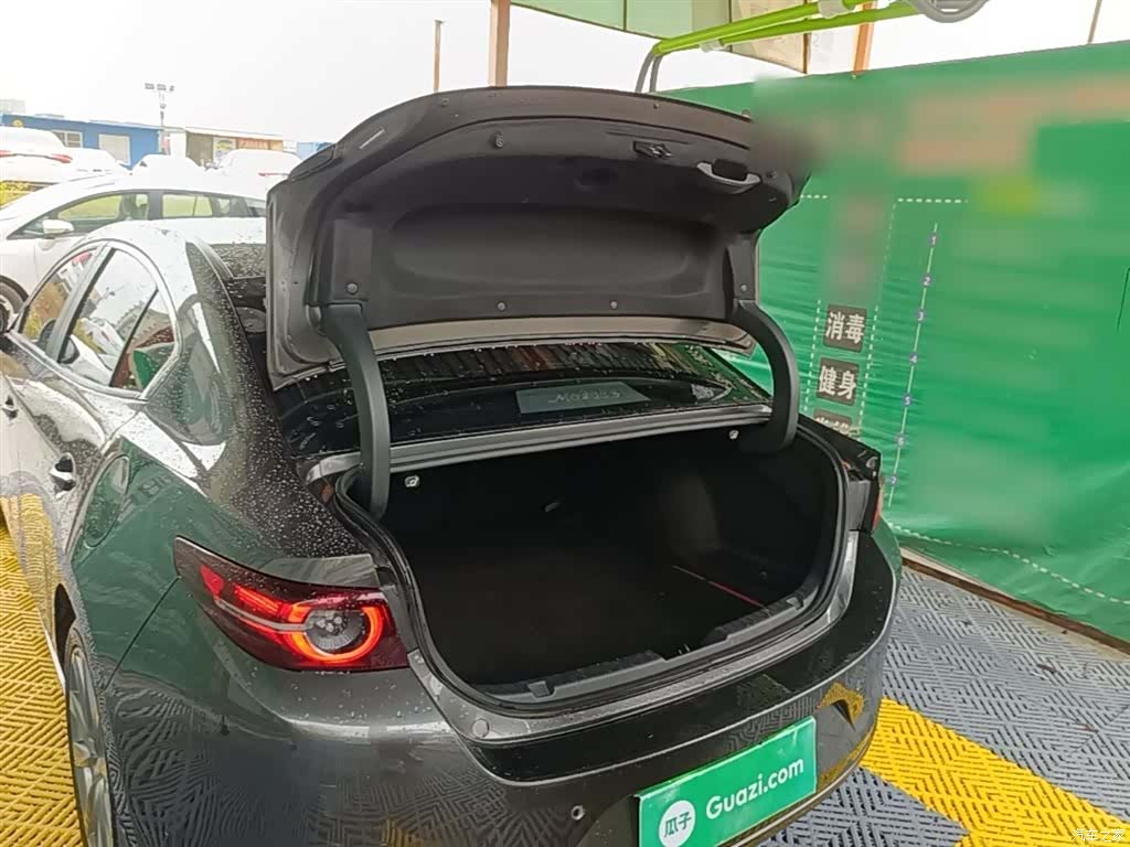 Mazda Mazda3, 2020 19