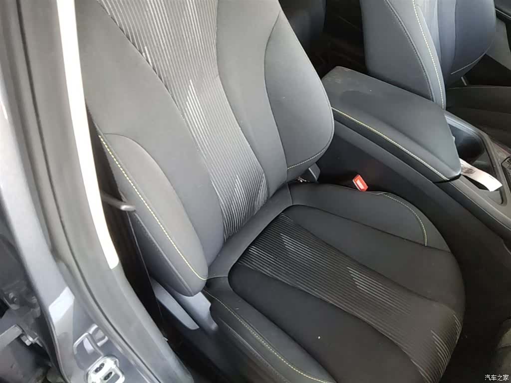 Roewe i5, 2022 25