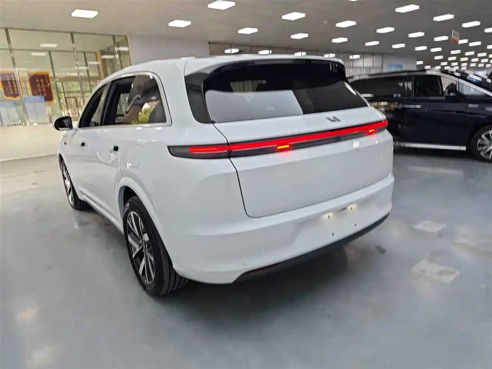 Li Auto Ideal L7