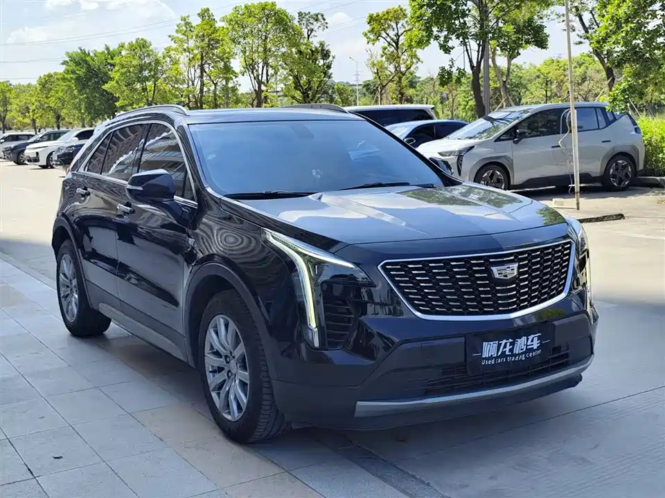 Cadillac XT4