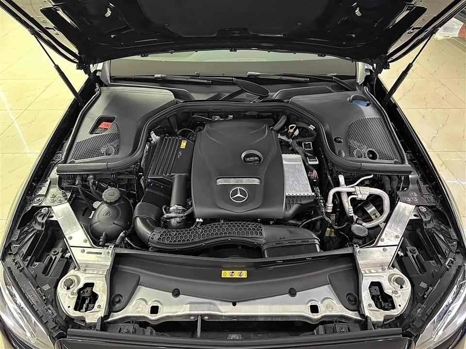 Mercedes-Benz E-class Mercedes-Benz E-class