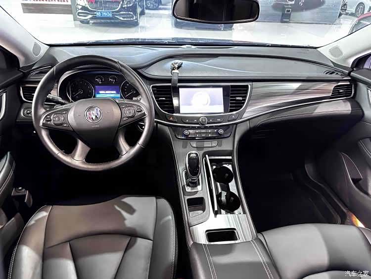 Buick LaCrosse, 2022 11