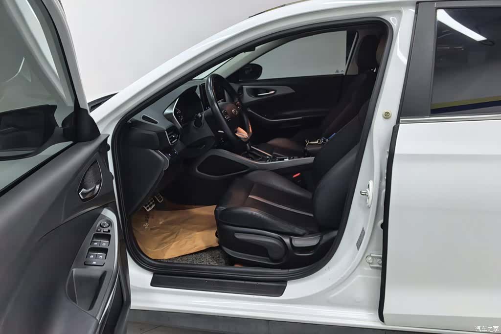 Hyundai Lafesta, 2020 9