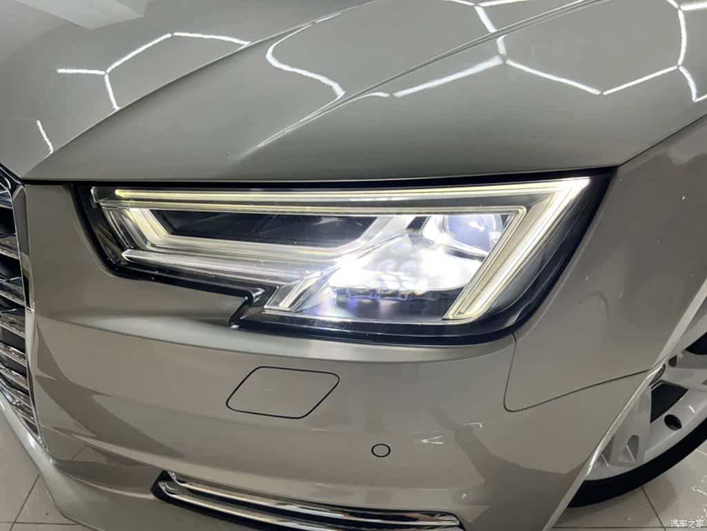 Audi A4L, 2017 23