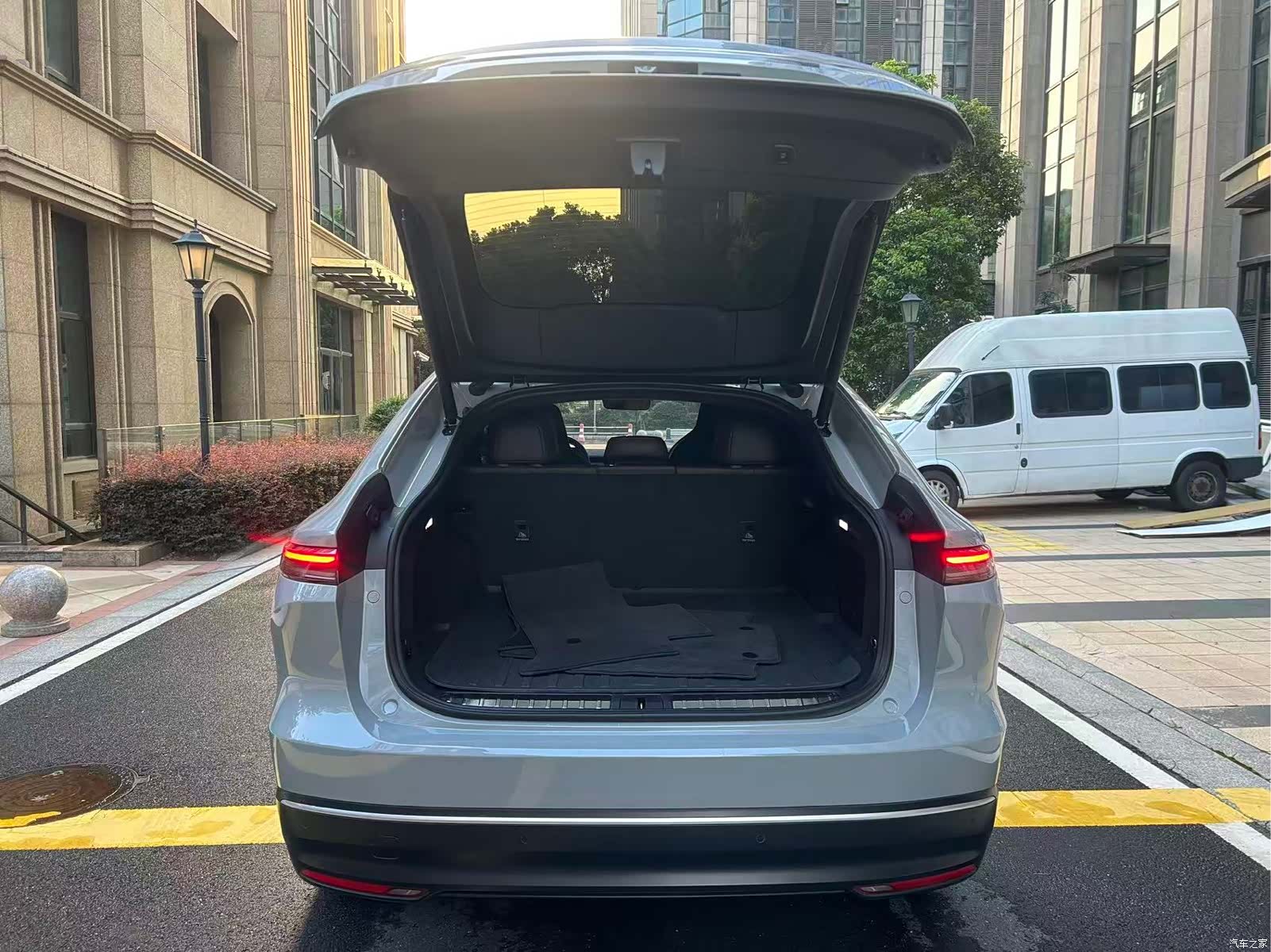 NIO EC7, 2024 13