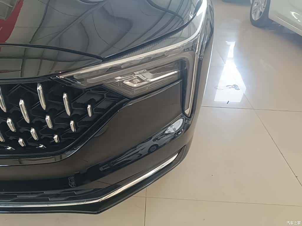 Bestune B70, 2022 24