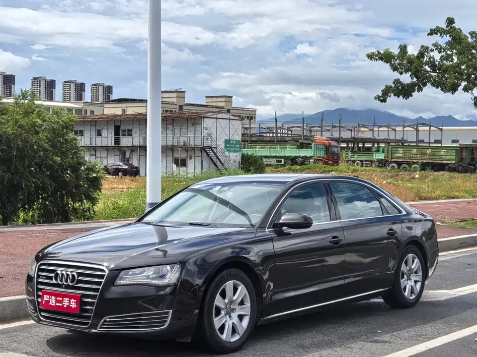 Audi A8
