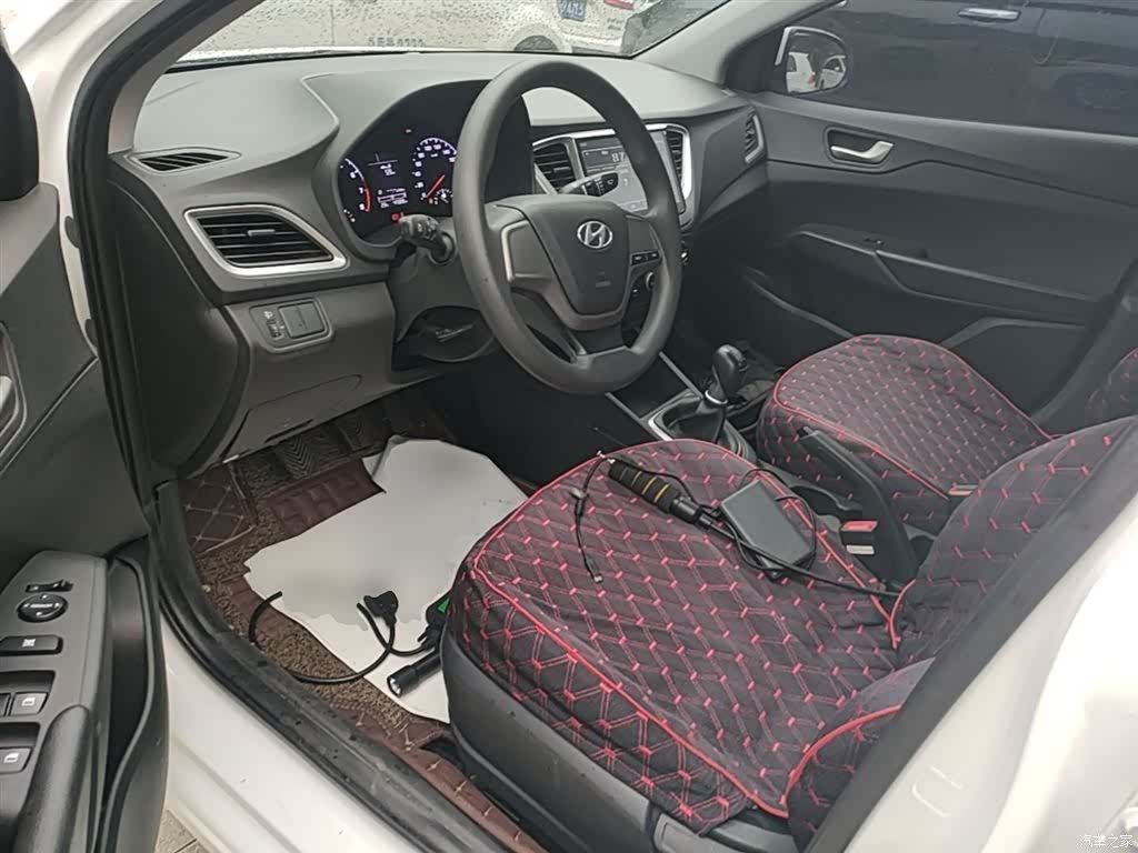 Hyundai GLS, 2017 16