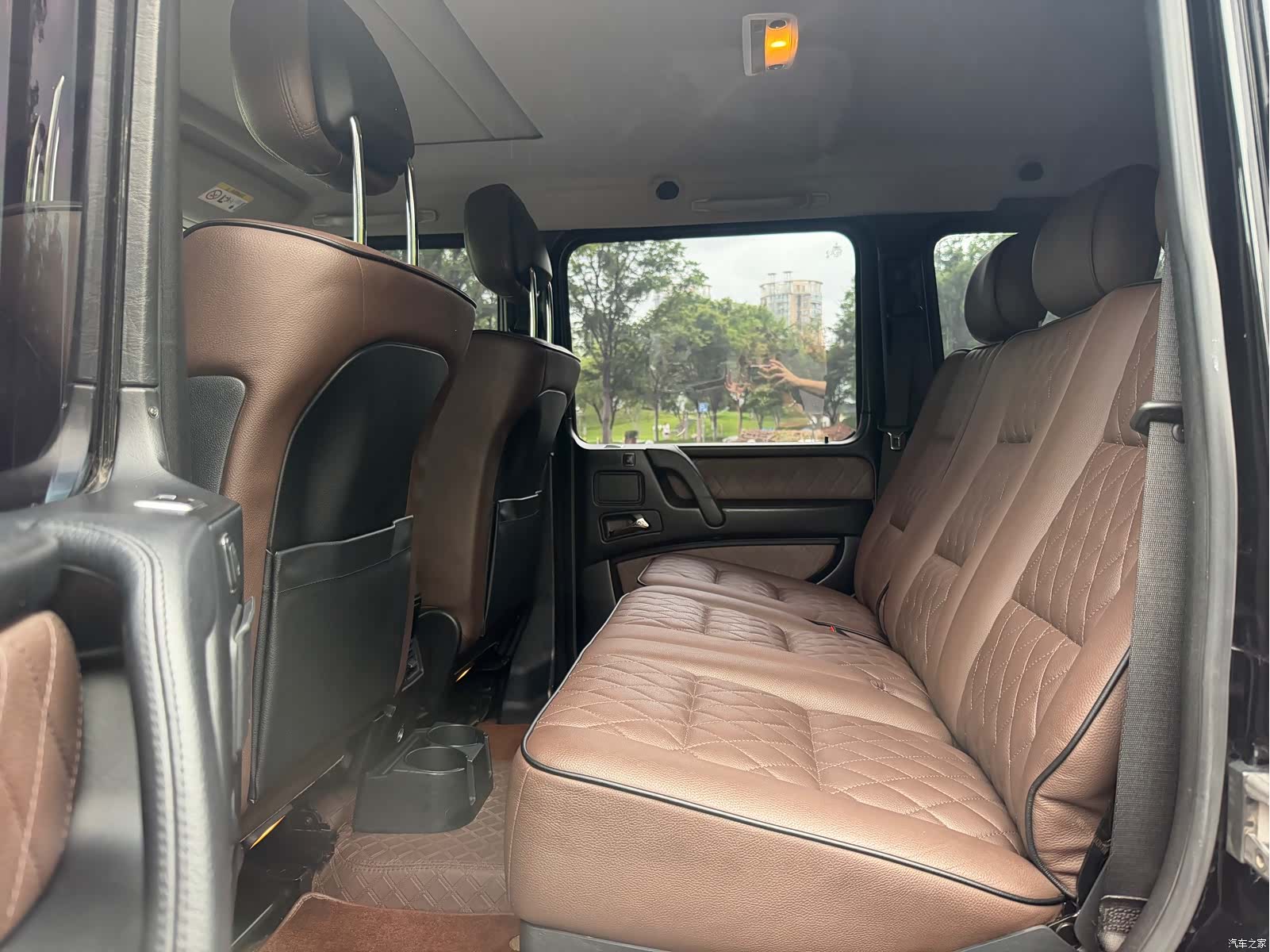 Mercedes-Benz G-Class, 2019 13