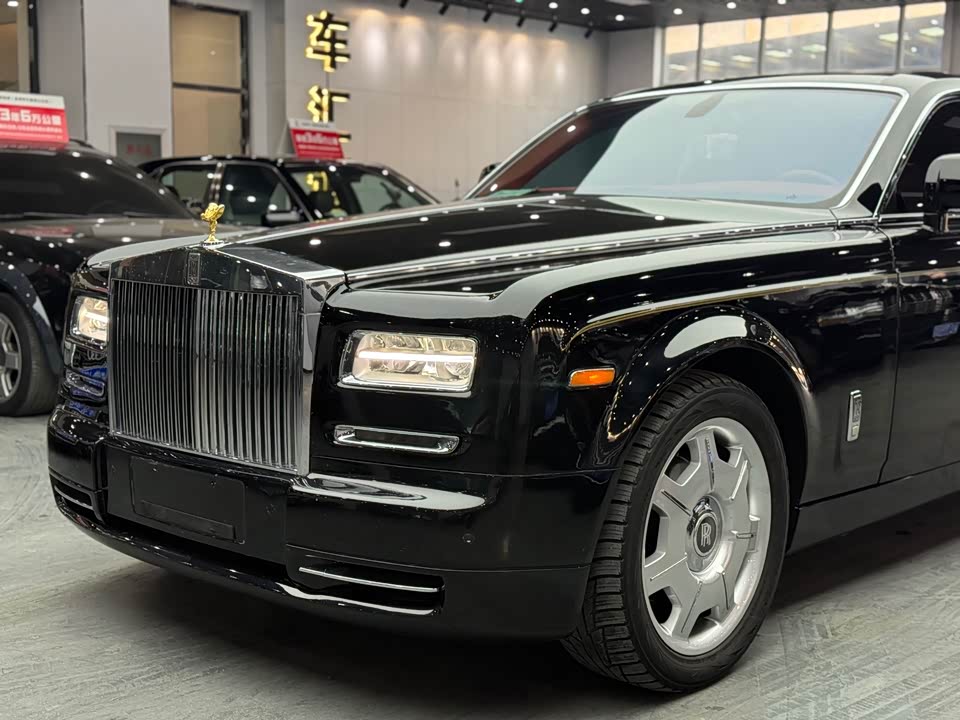 Rolls-Royce Phantom