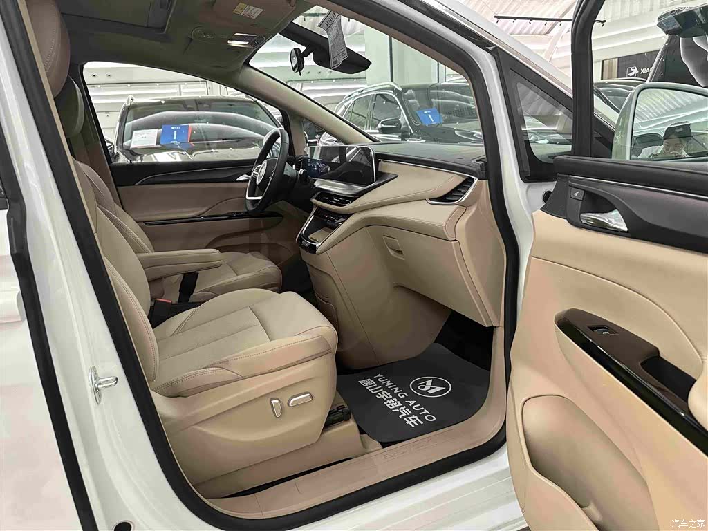 Buick GL8, 2025 14