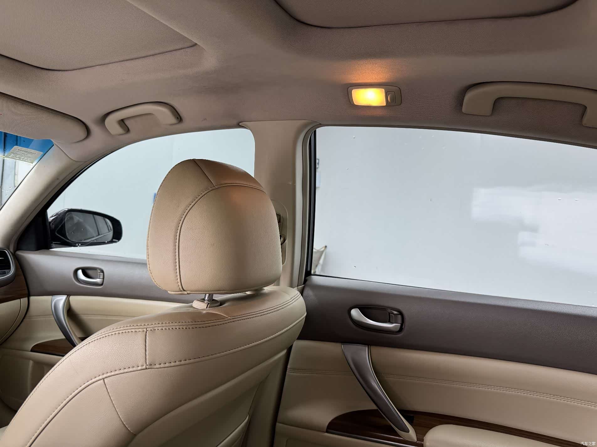 Nissan Teana, 2013 12