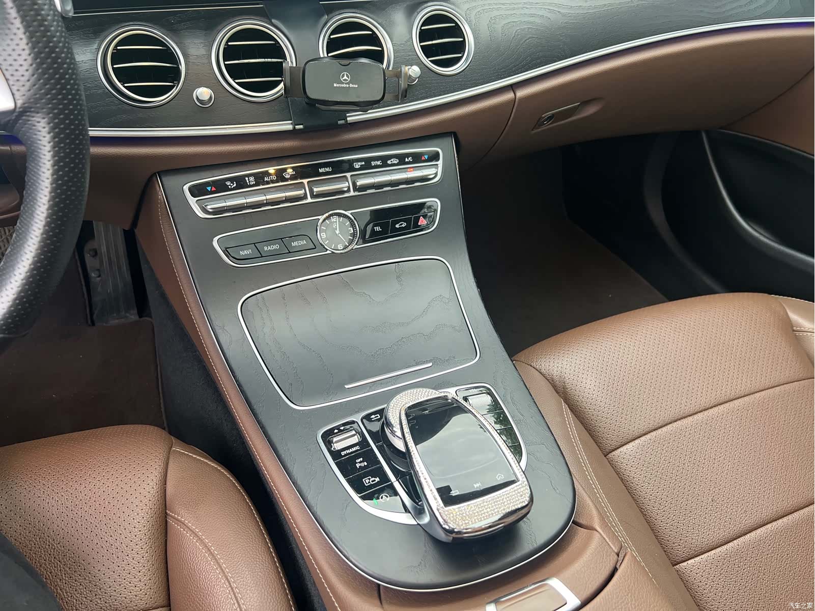 Mercedes-Benz E-Class, 2018 16