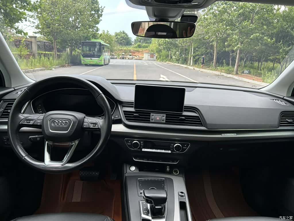 Audi Q5L, 2019 8