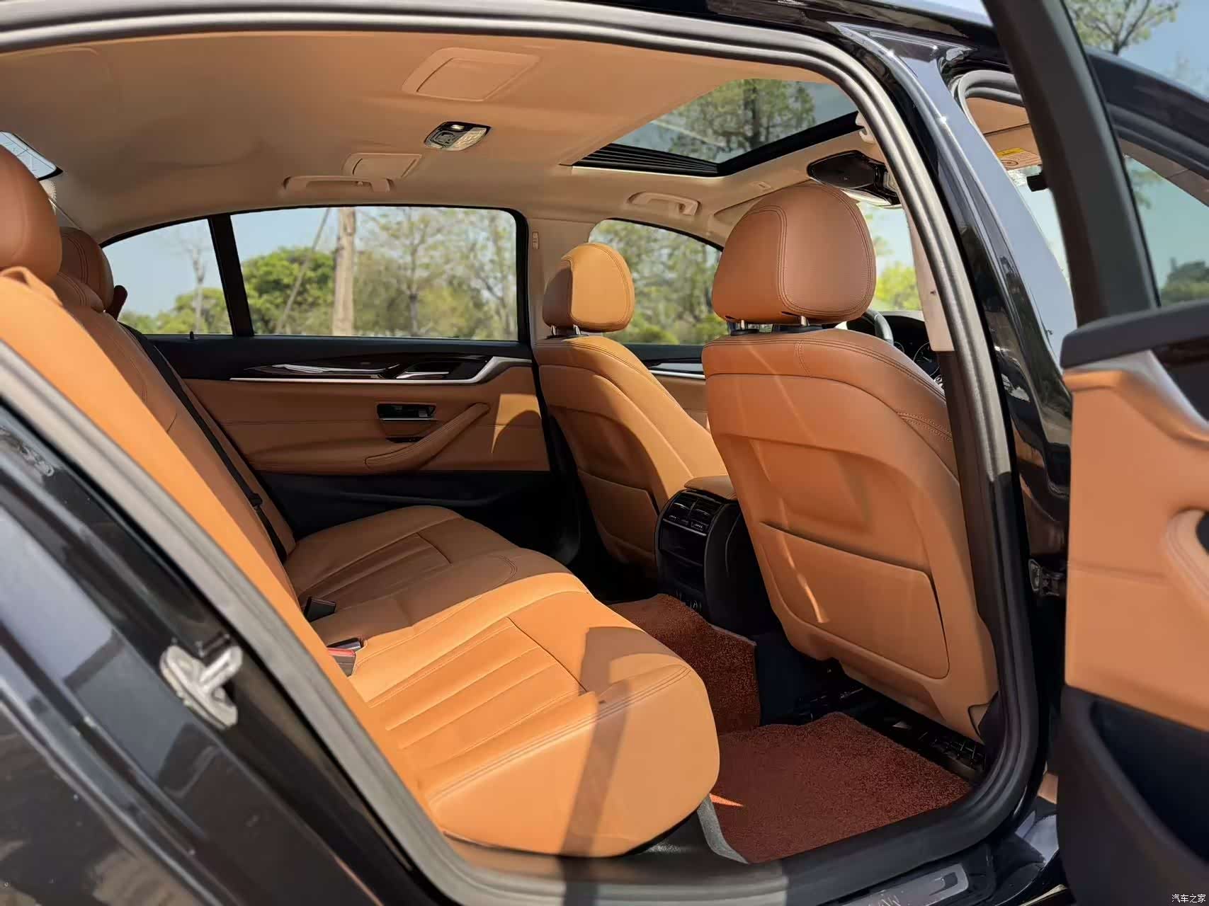 BMW 5 Series, 2017 9