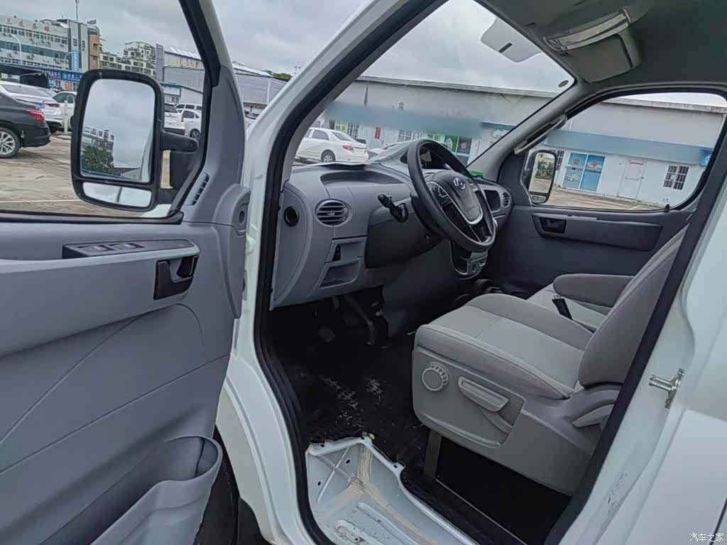 Maxus V80, 2023 12