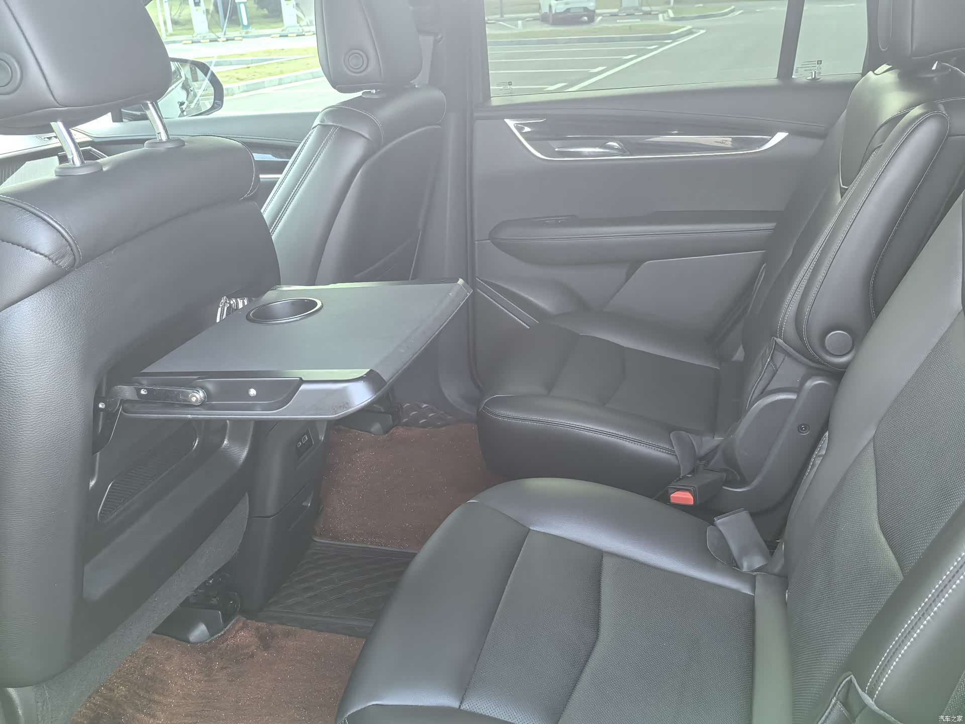 Cadillac XT6, 2021 8
