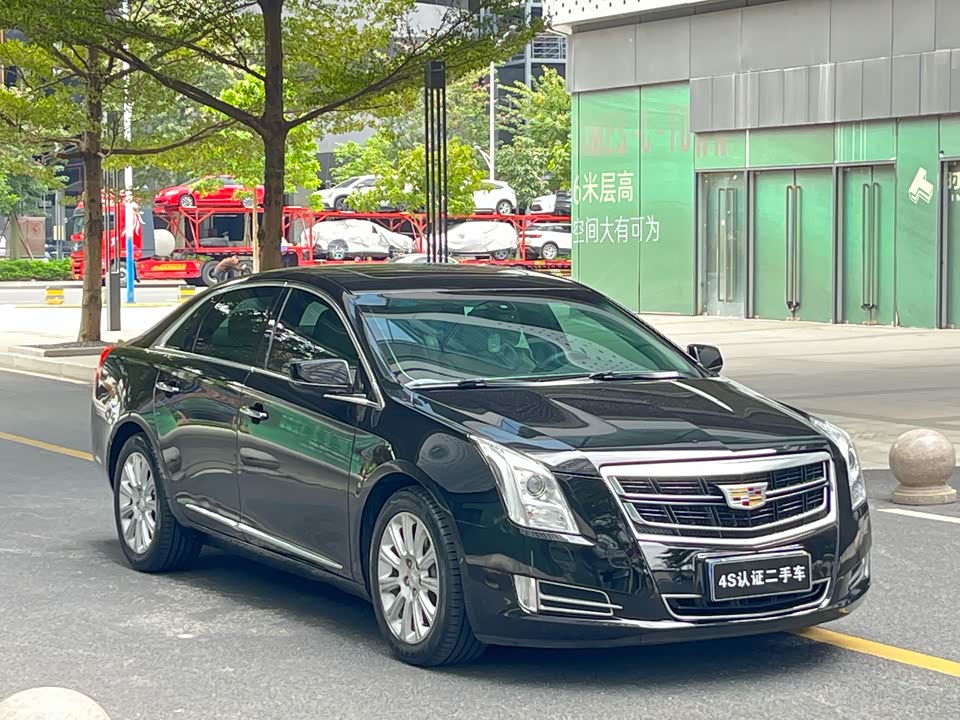 Cadillac XTS