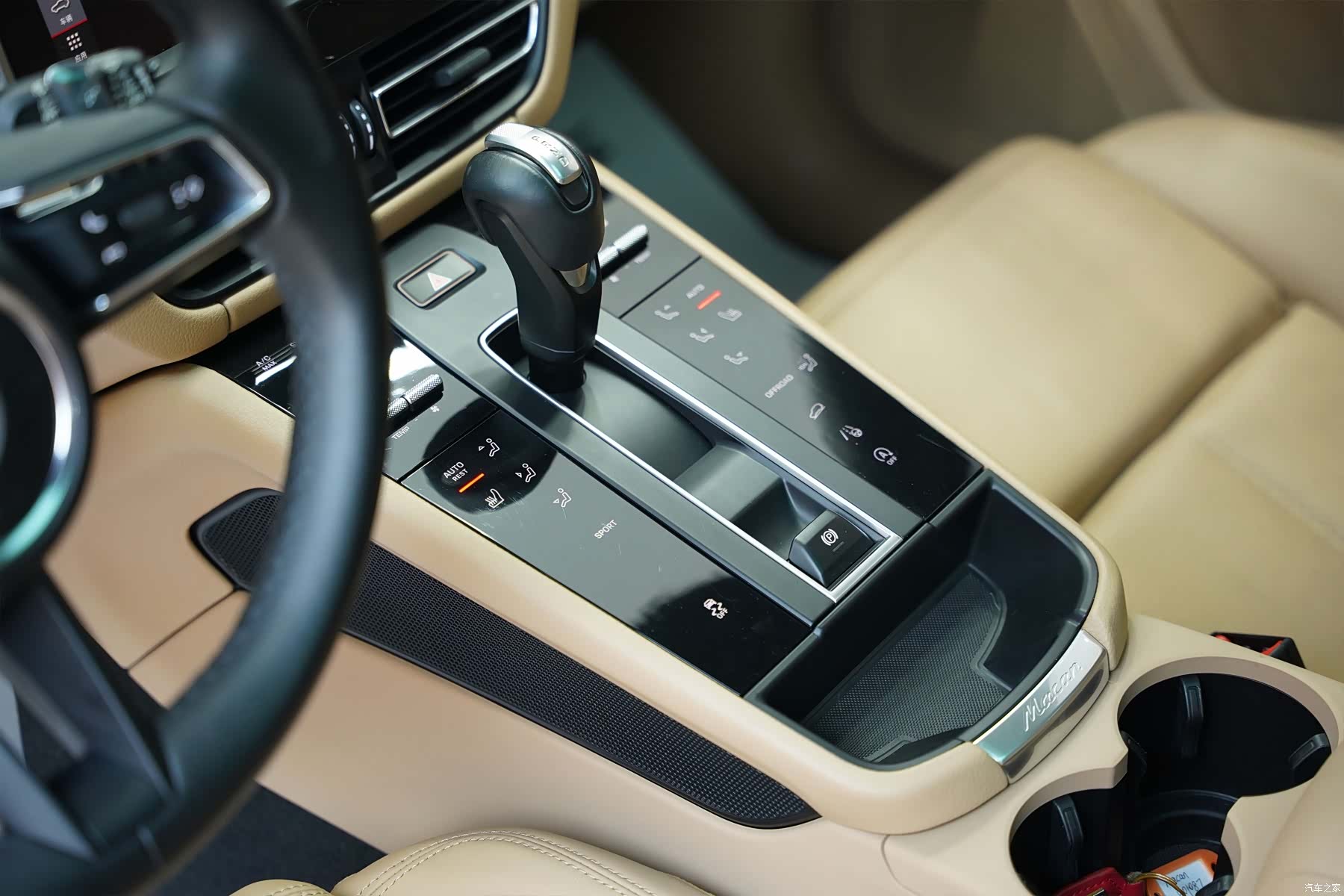 Porsche Macan, 2022 15