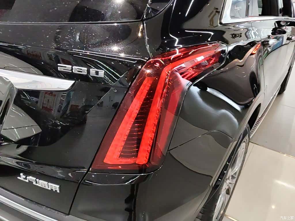 Cadillac XT5, 2020 8