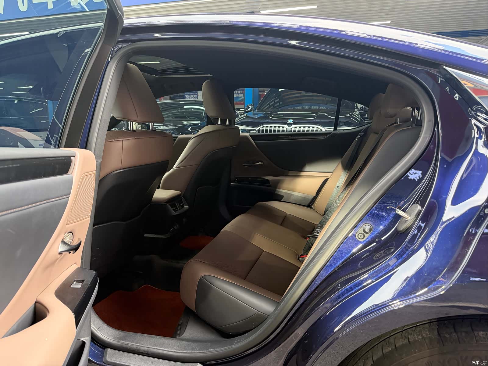 Lexus ES, 2024 8