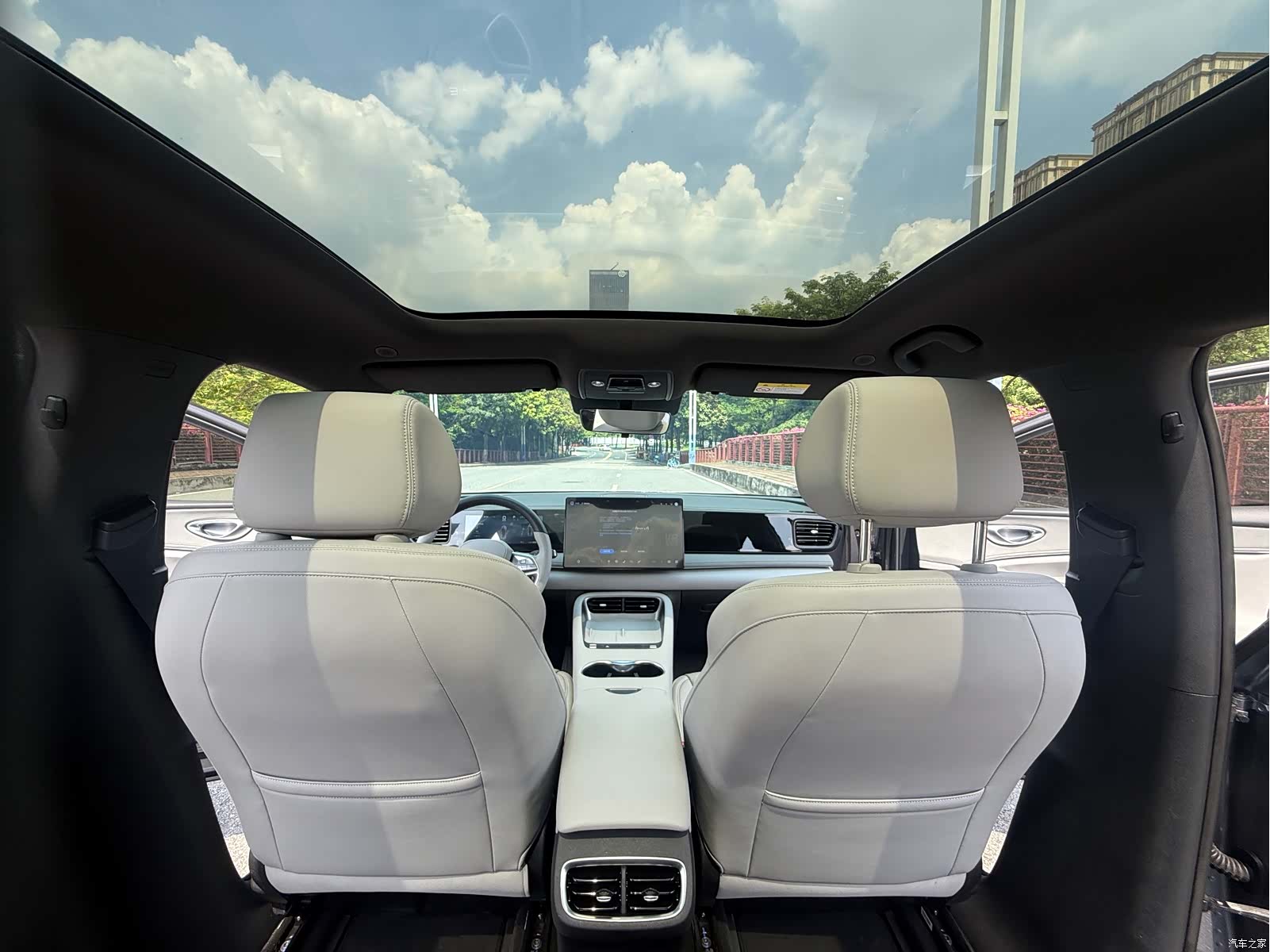 BYD HiAce, 2025 25