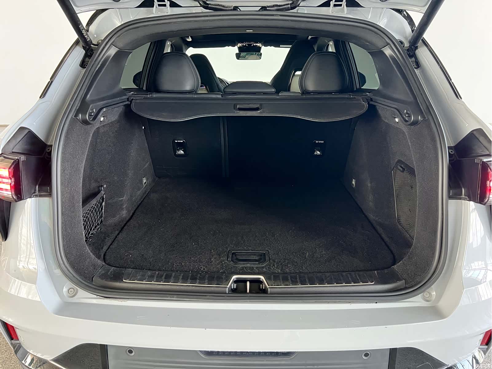 Lynk & Co 01, 2022 8
