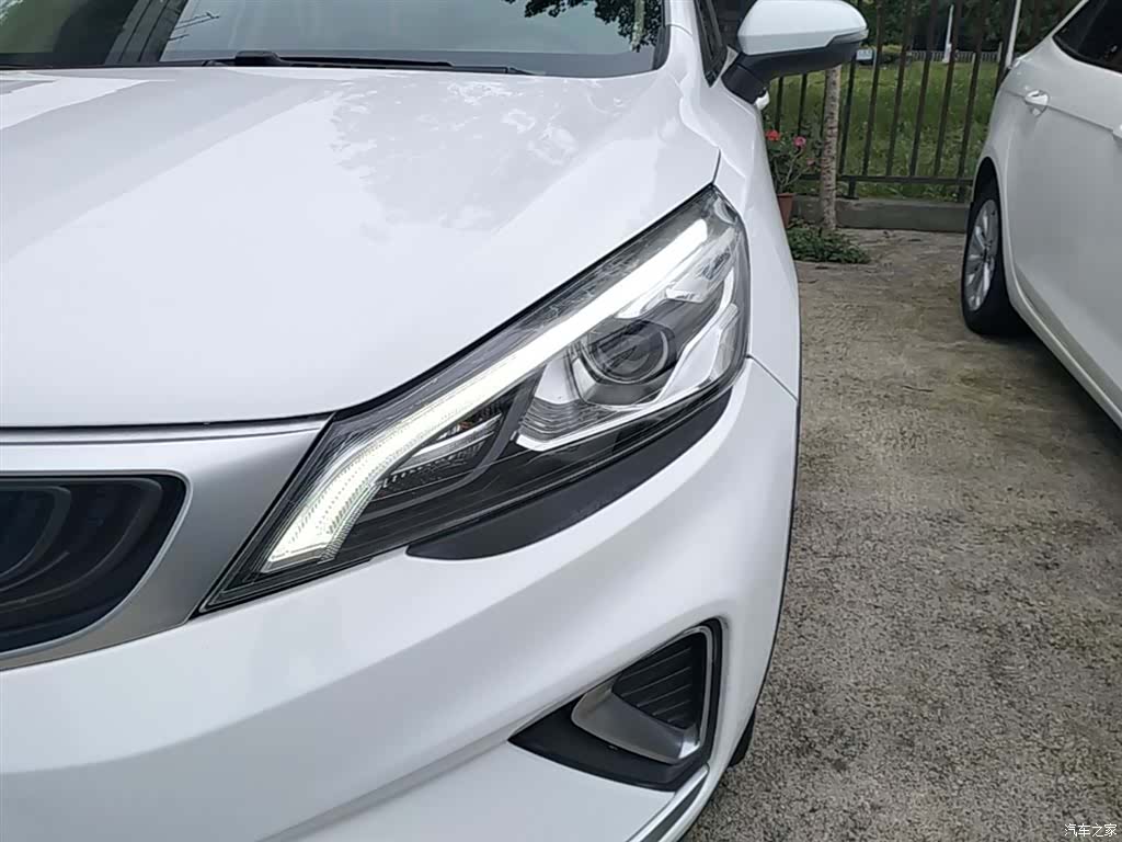 Geely Emgrand, 2020 24